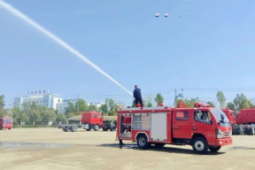 消防车视频,火场救援纪实