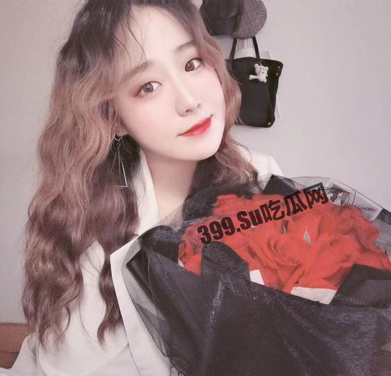 上海职场女白领「周琳琳」不雅视频流出 反差骚母狗多体位吃鸡啪啪-4