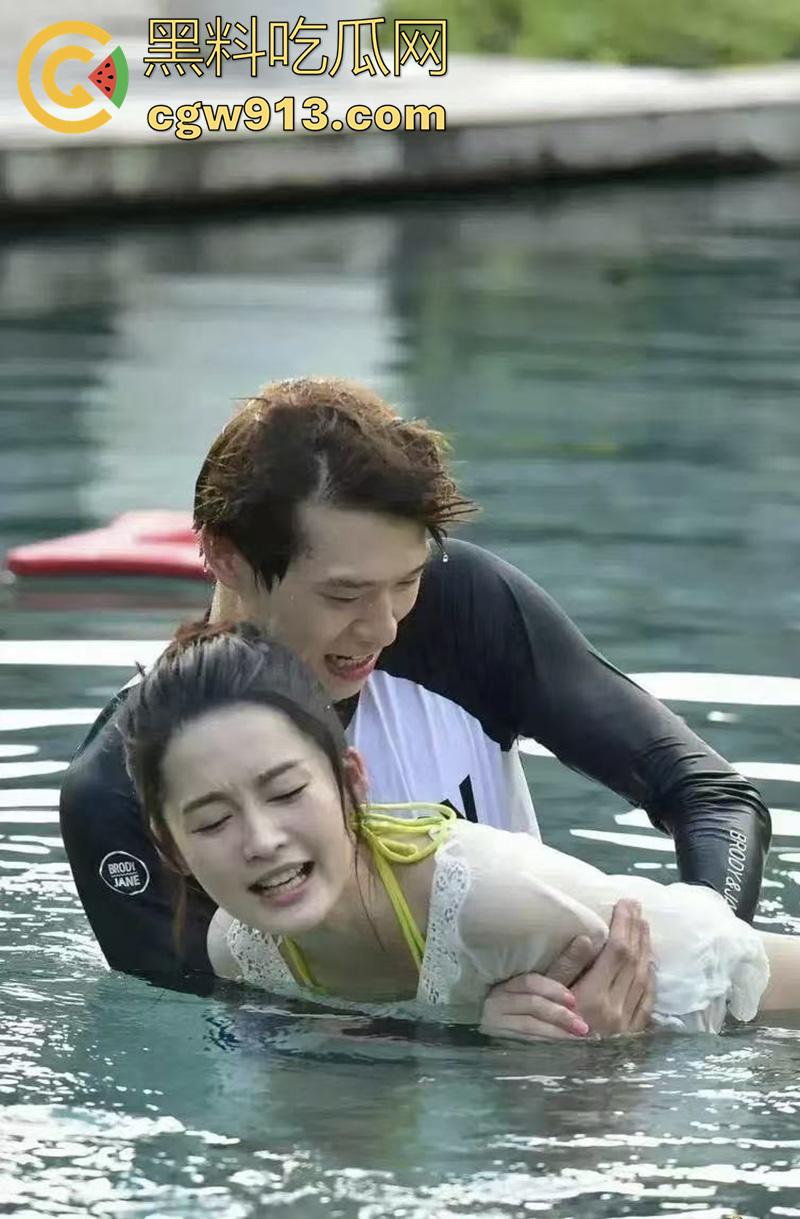 顶流男星【魏大勋】，被曝迷奸网红前女友，各种pua套路聊天记录，还自拍迷奸视频，女主被折磨导致崩溃！-14